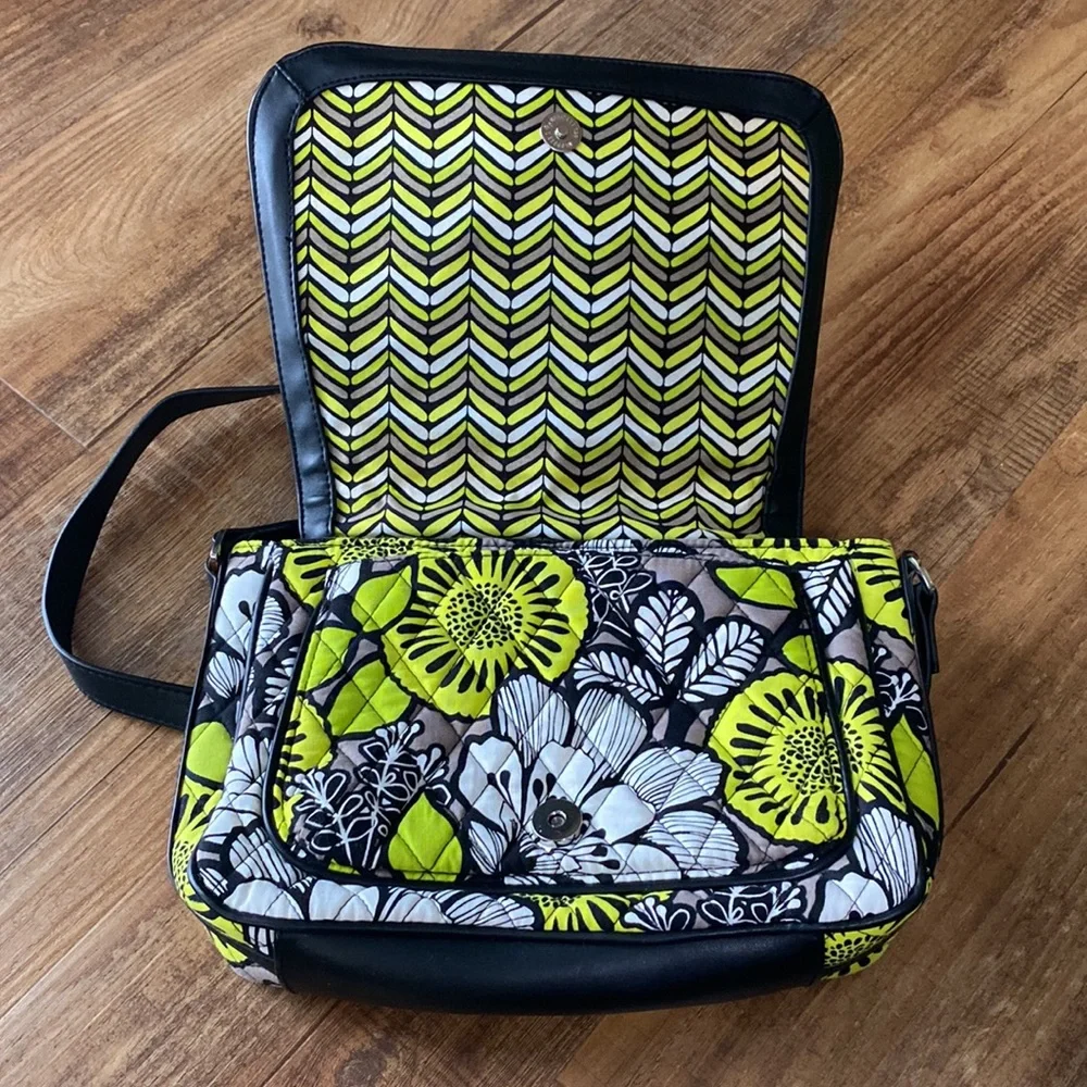 Vera Bradley black, white, & yellow floral crossbody purse